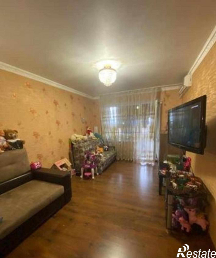 1-комн квартира Днепровский переулок, 116К
