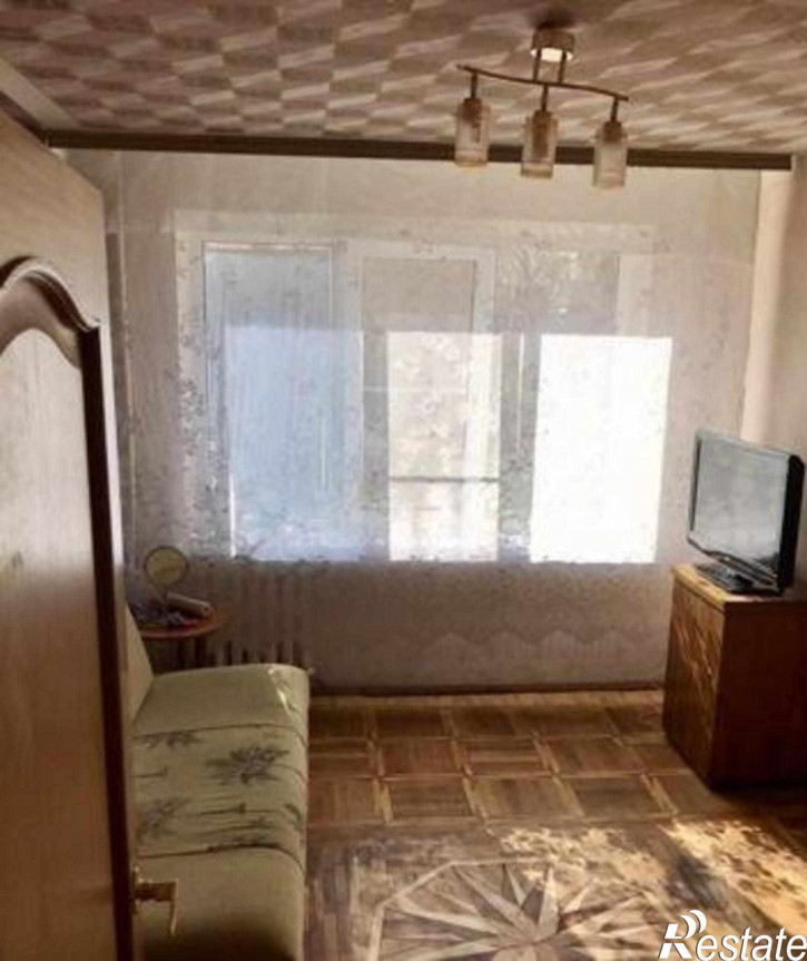3-комн квартира улица Капустина, 14