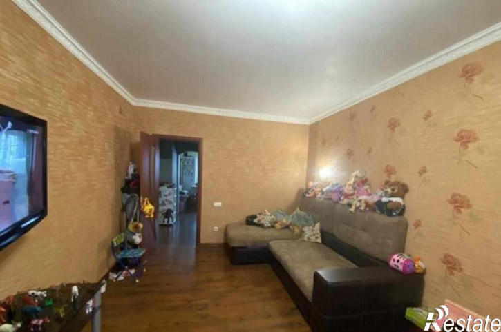 1-комн квартира Днепровский переулок, 116К