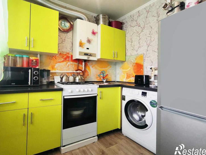 3-комн квартира улица Богданова, 54