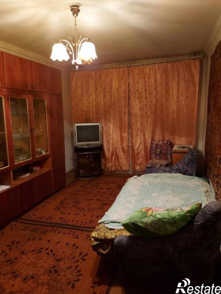 3-комн квартира Комсомольский микрорайон, 74