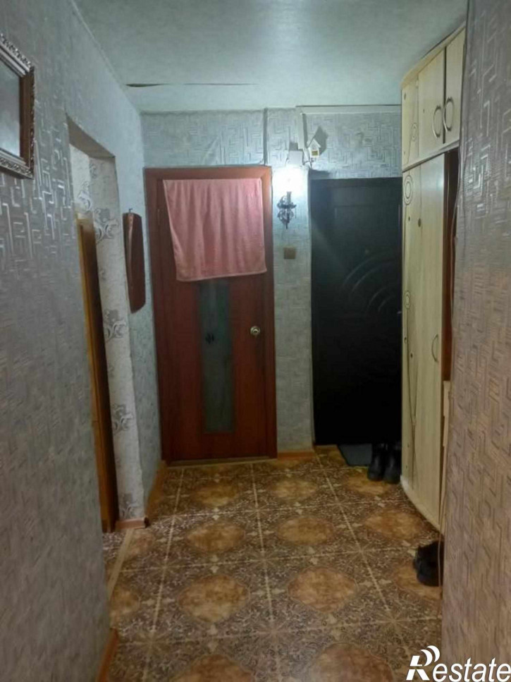 4-комн квартира Угольщиков, 22