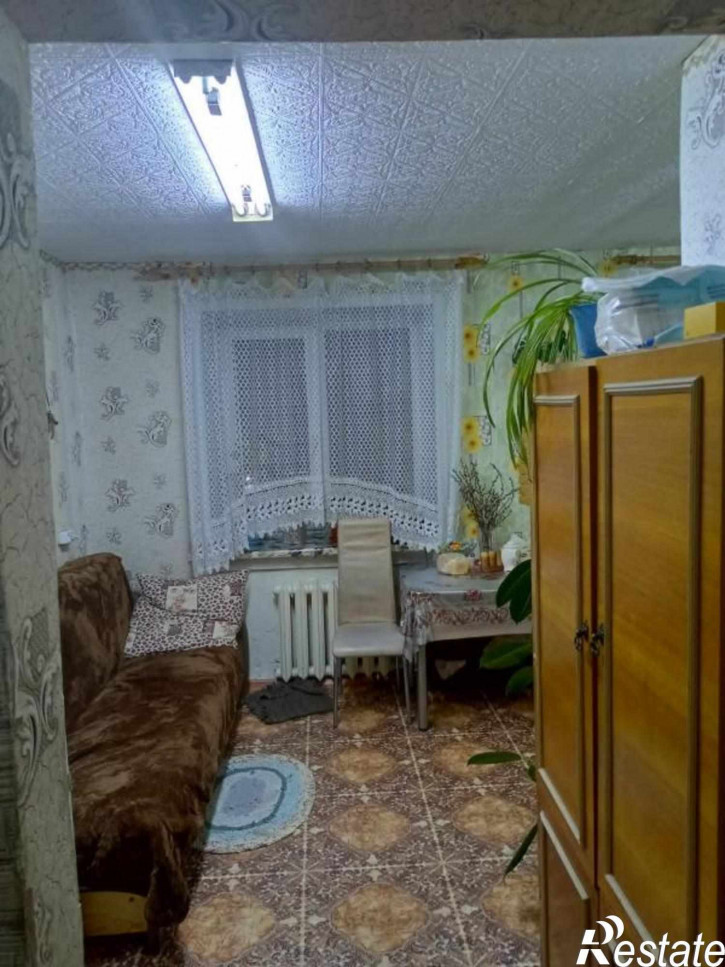 4-комн квартира Угольщиков, 22