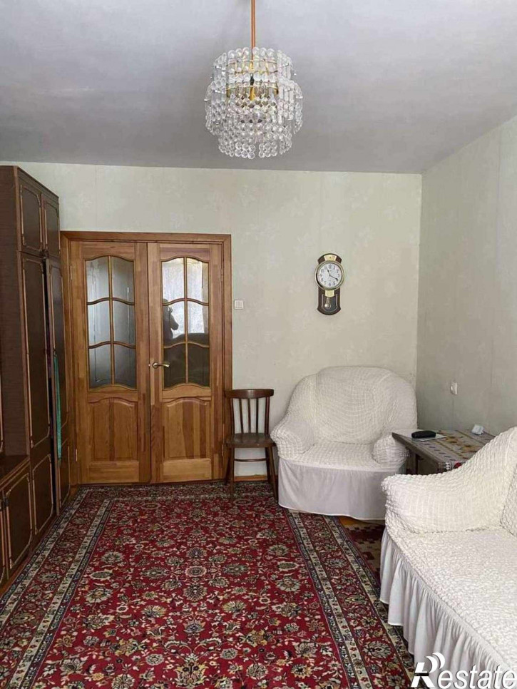 3-комн квартира 60 Армии улица, 1