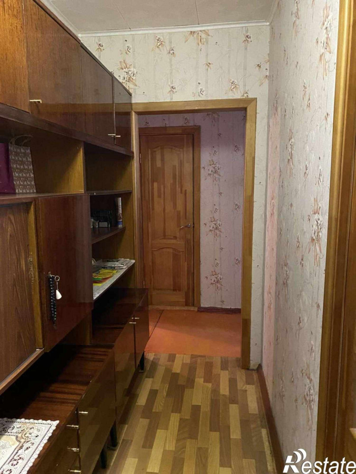 3-комн квартира 60 Армии улица, 1