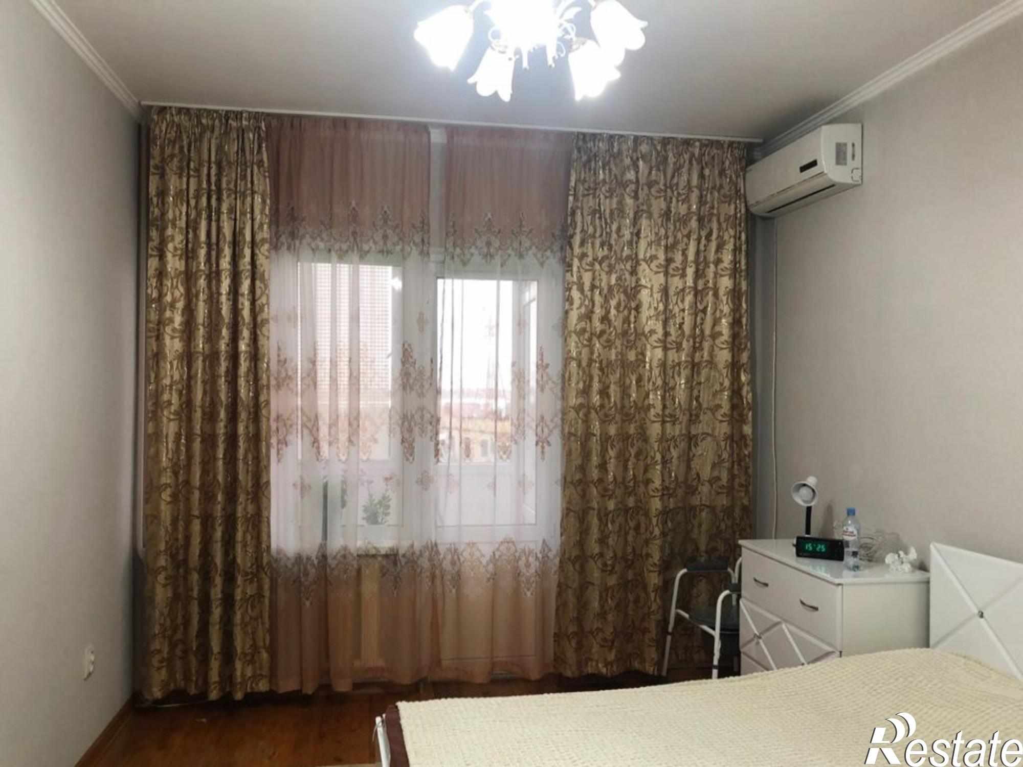 Купить квартиру за 12 500 000 рублей на Луначарского, 256