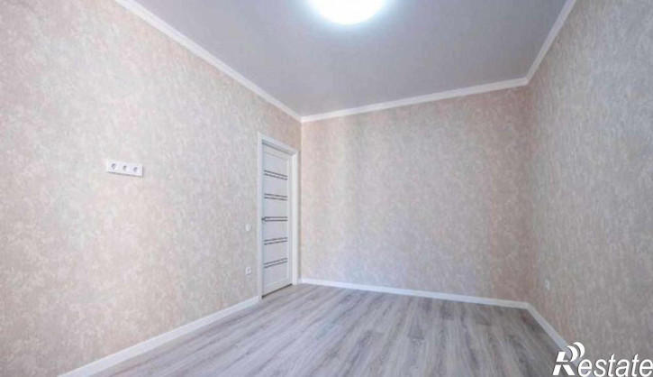 1-комн квартира в новом доме улица им. Героя Яцкова И.В., 3