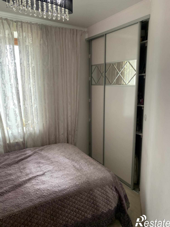 2-комн квартира Булгакова ул, 7