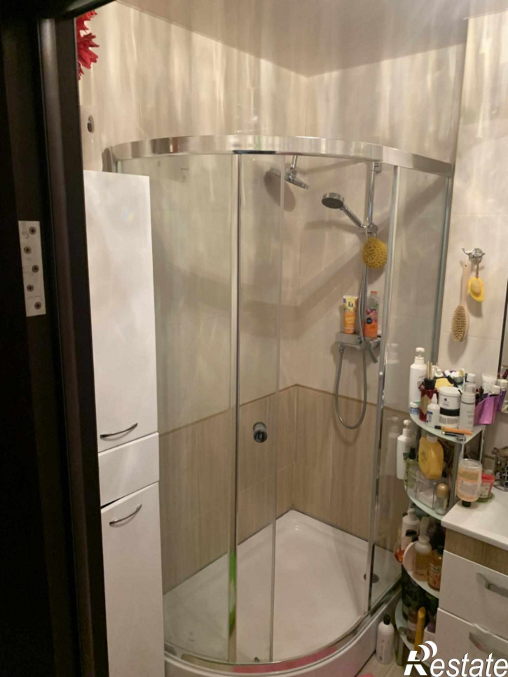 2-комн квартира Булгакова ул, 7