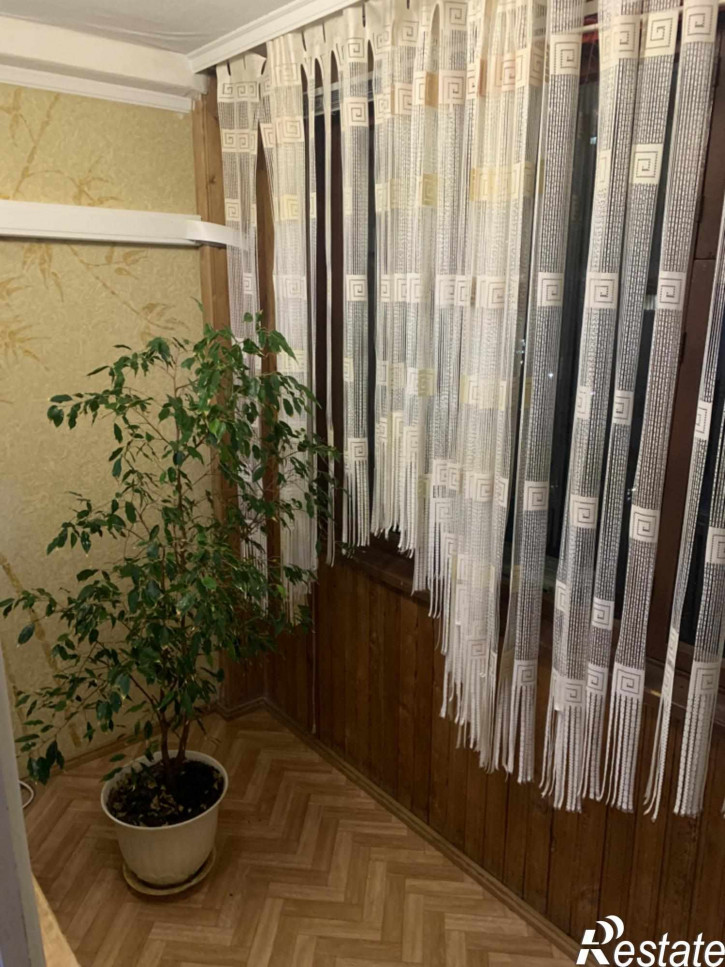 1-комн квартира Калинина пр-кт, 2к4