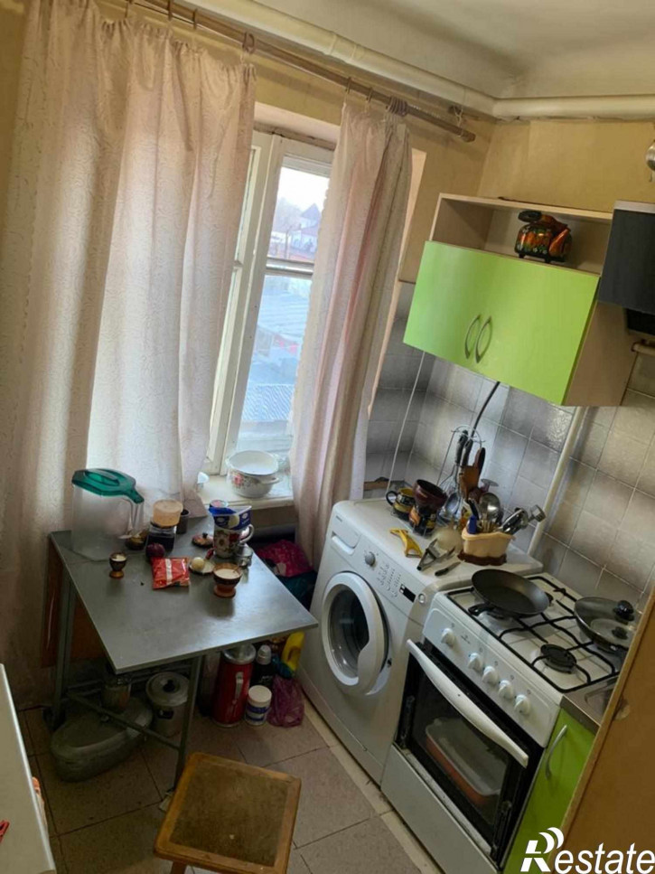 2-комн квартира Восстания ул, 98