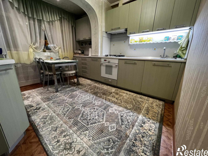 3-комн квартира 295 Стрелковой Дивизии ул, 14