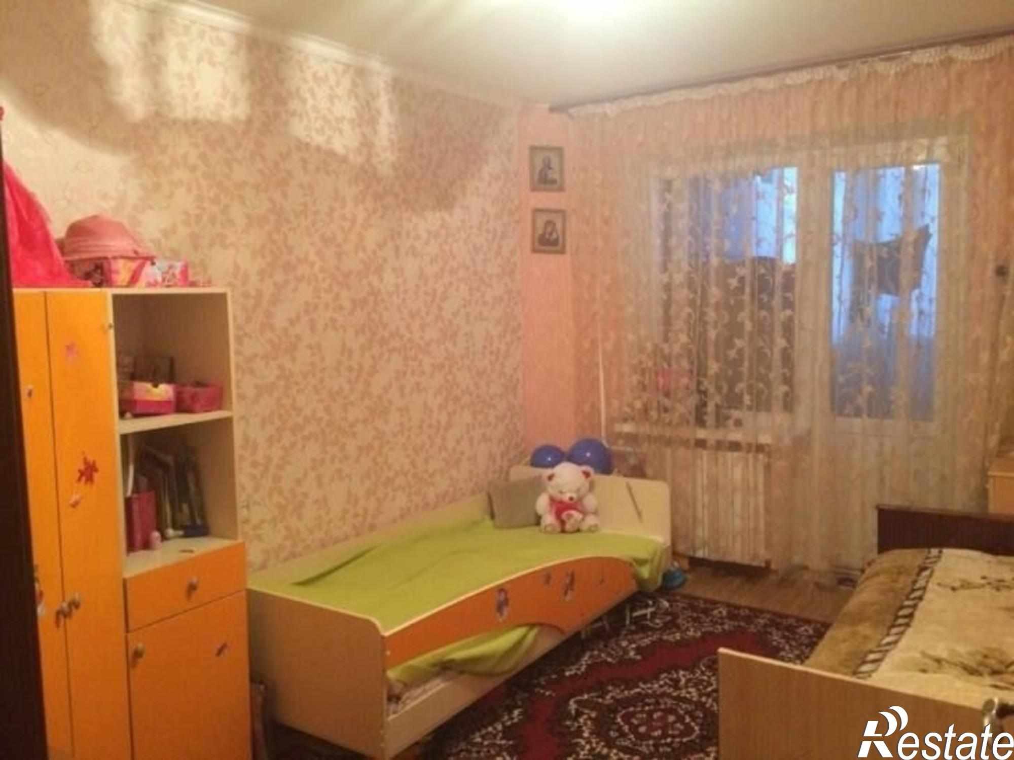 Сдать квартиру за 10 000 рублей на Николаевский проспект, 39