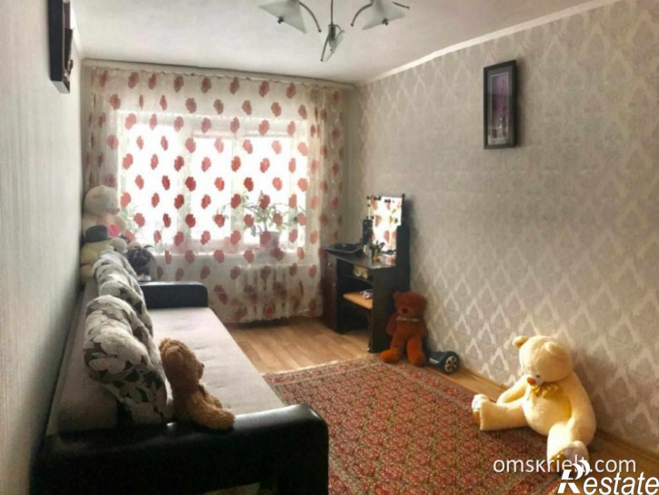 3-комн квартира Карбышева ул, 27