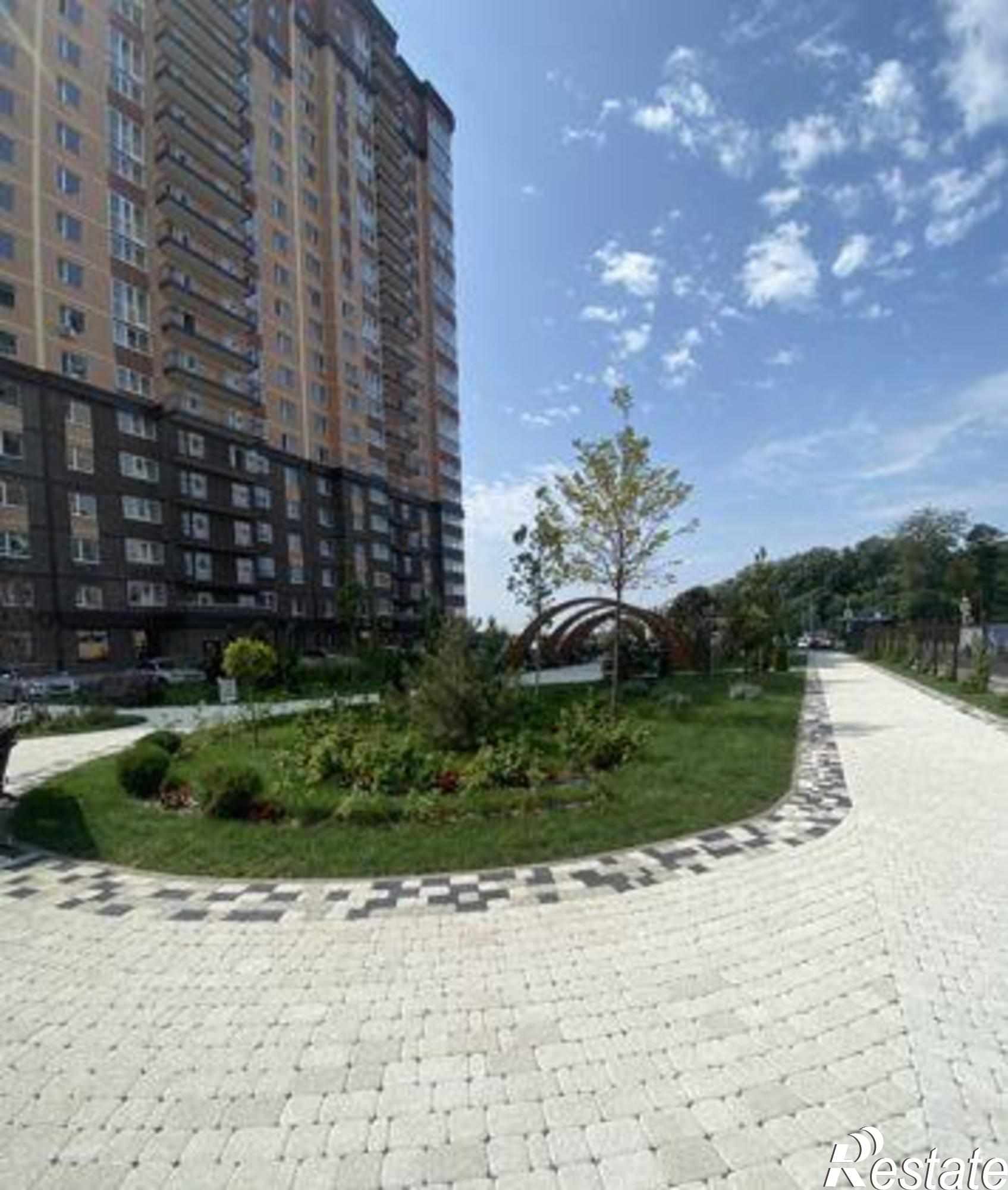 Купить квартиру за 5 350 000 рублей на Берберовская улица, 2/101с1