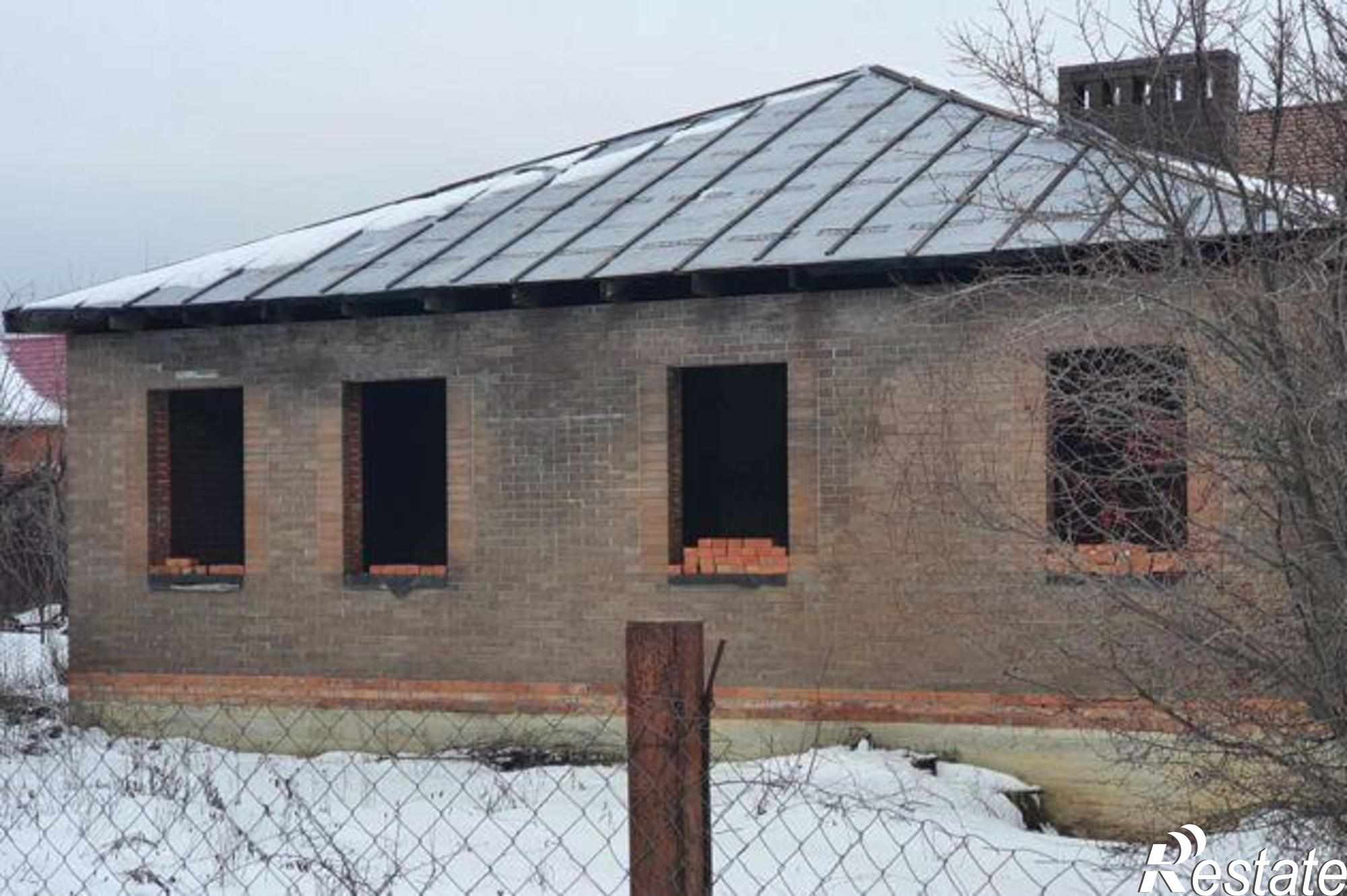 Купить дачу, дом, коттедж за 2 570 000 рублей на 8-я Турнирная улица, 6