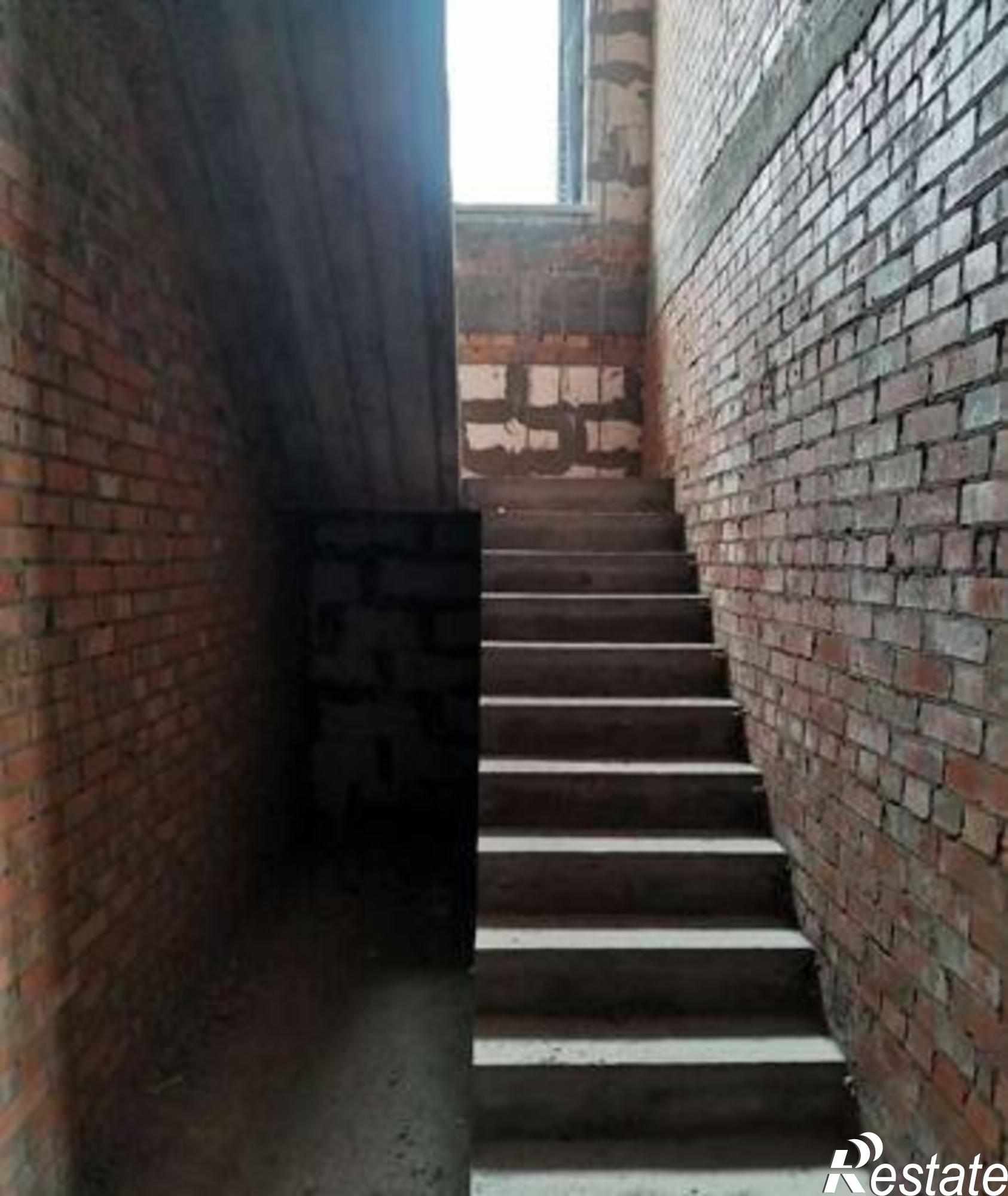Купить дачу, дом, коттедж за 7 130 000 рублей на Калинина, 17/16