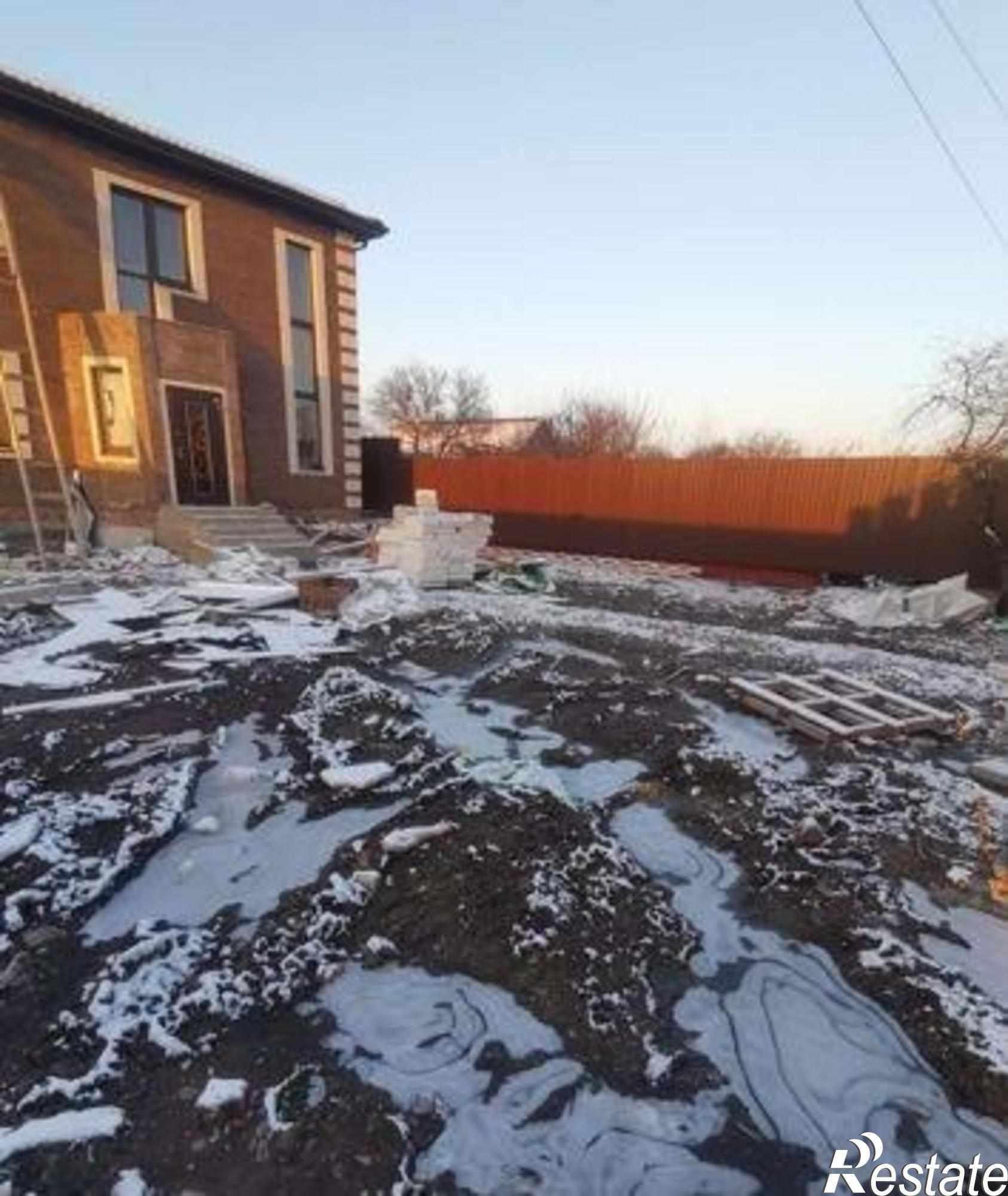 Купить дачу, дом, коттедж за 6 840 000 рублей на площадь Советов, 34