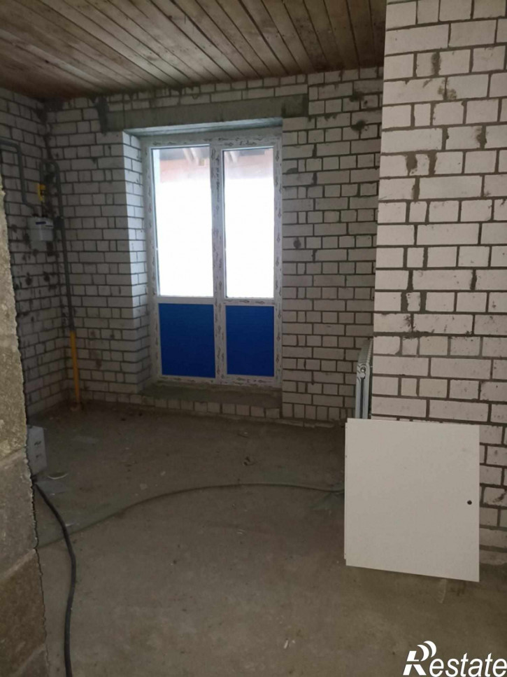 4-комн квартира Марии Ульяновой ул, 42