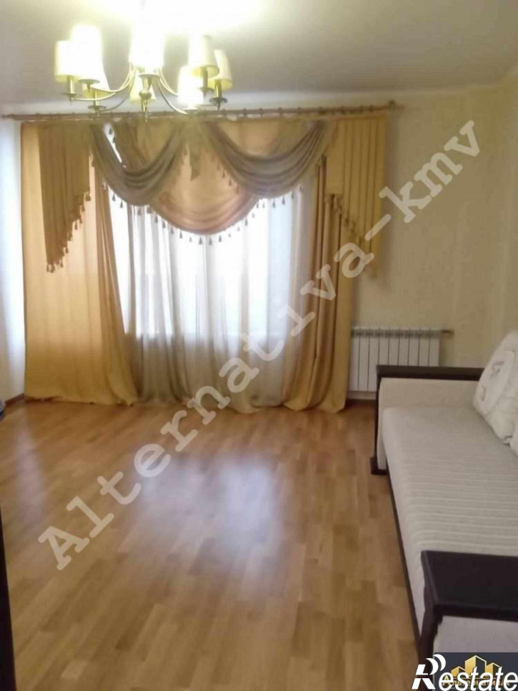 2-комн квартира Победы пр-т.