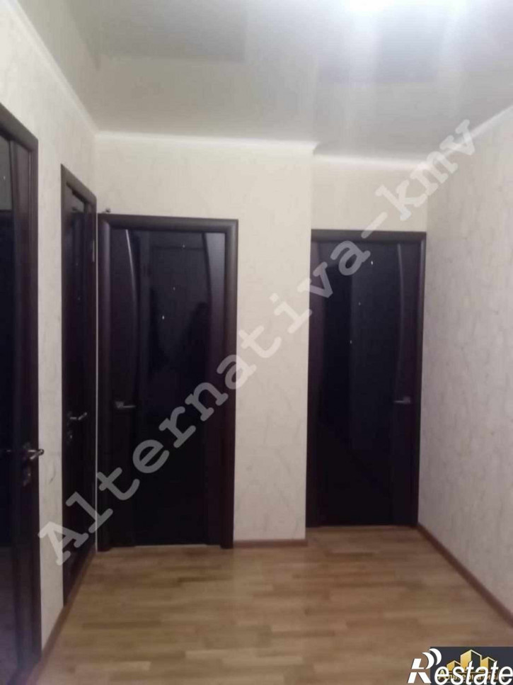 2-комн квартира Победы пр-т.