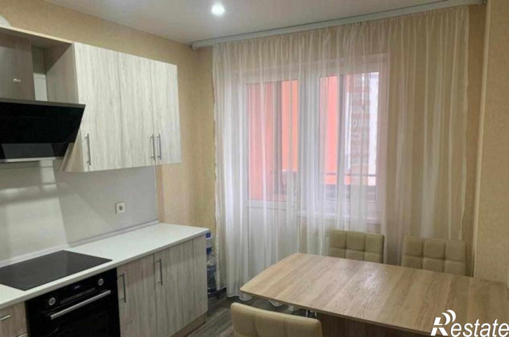 2-комн квартира улица Венеры, 23
