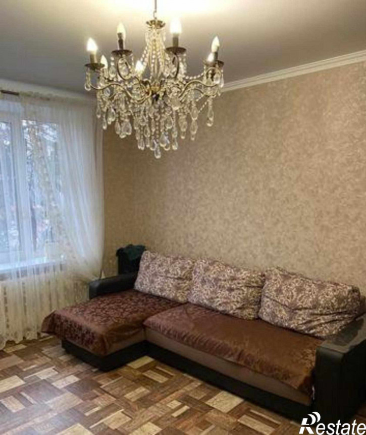 3-комн квартира проспект 40-летия Победы, 7