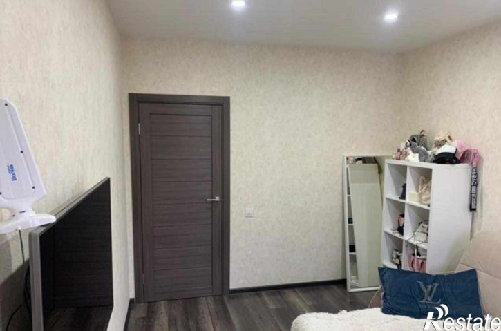 2-комн квартира улица Венеры, 23