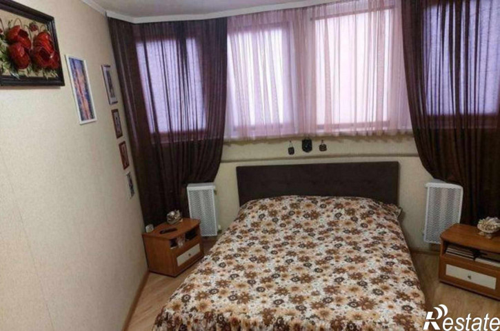 2-комн квартира бульвар Комарова, 20/1