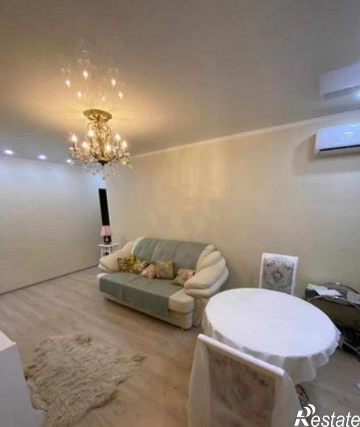 3-комн квартира улица Зорге, 18