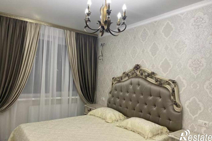2-комн квартира бульвар Комарова, 30/2с2
