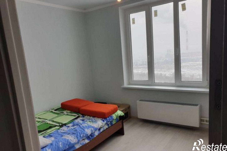 3-комн квартира улица Еляна, 40