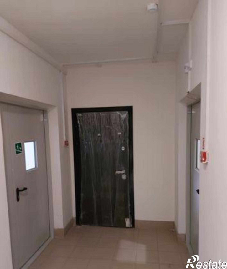 3-комн квартира улица Ерёменко, 108с2