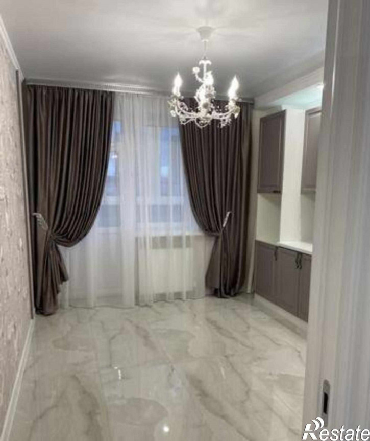 2-комн квартира бульвар Комарова, 30/2с2