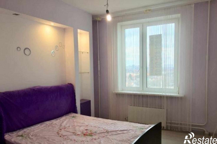 3-комн квартира улица Ерёменко, 93