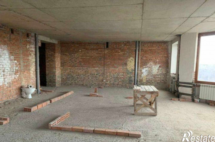 3-комн квартира Киргизская улица, 12Г