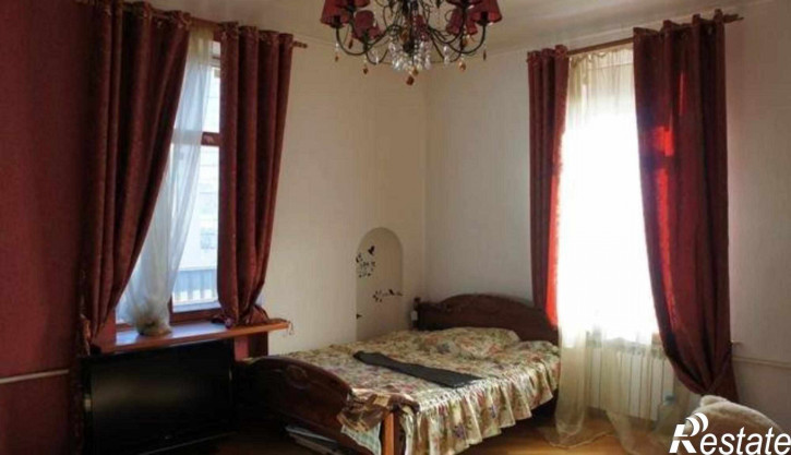 3-комн квартира улица Седова, 14/1