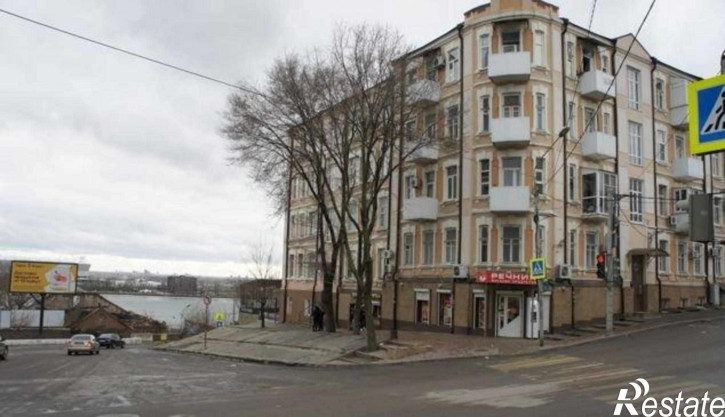 3-комн квартира улица Седова, 14/1