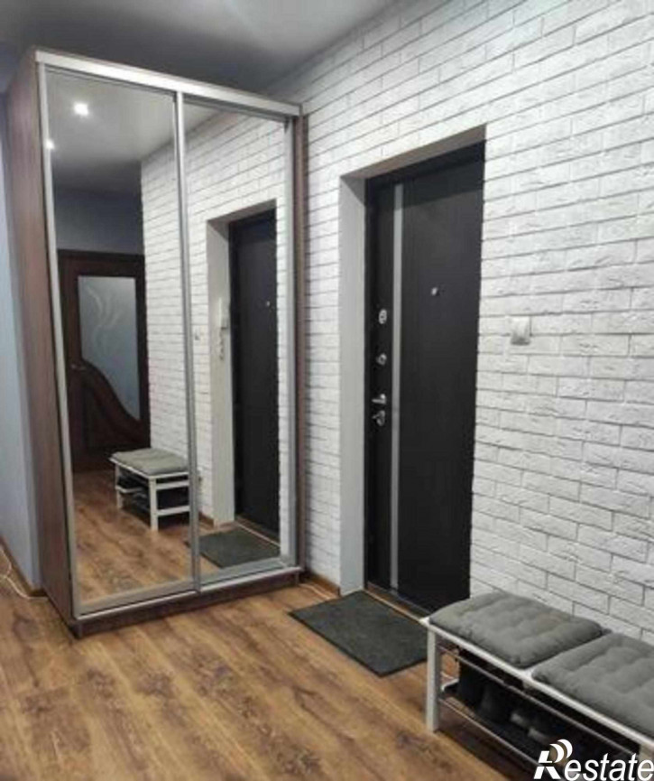 2-комн квартира улица Венеры, 21