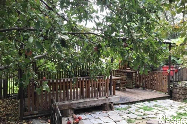 Коттедж/дом улица Патканяна, 8