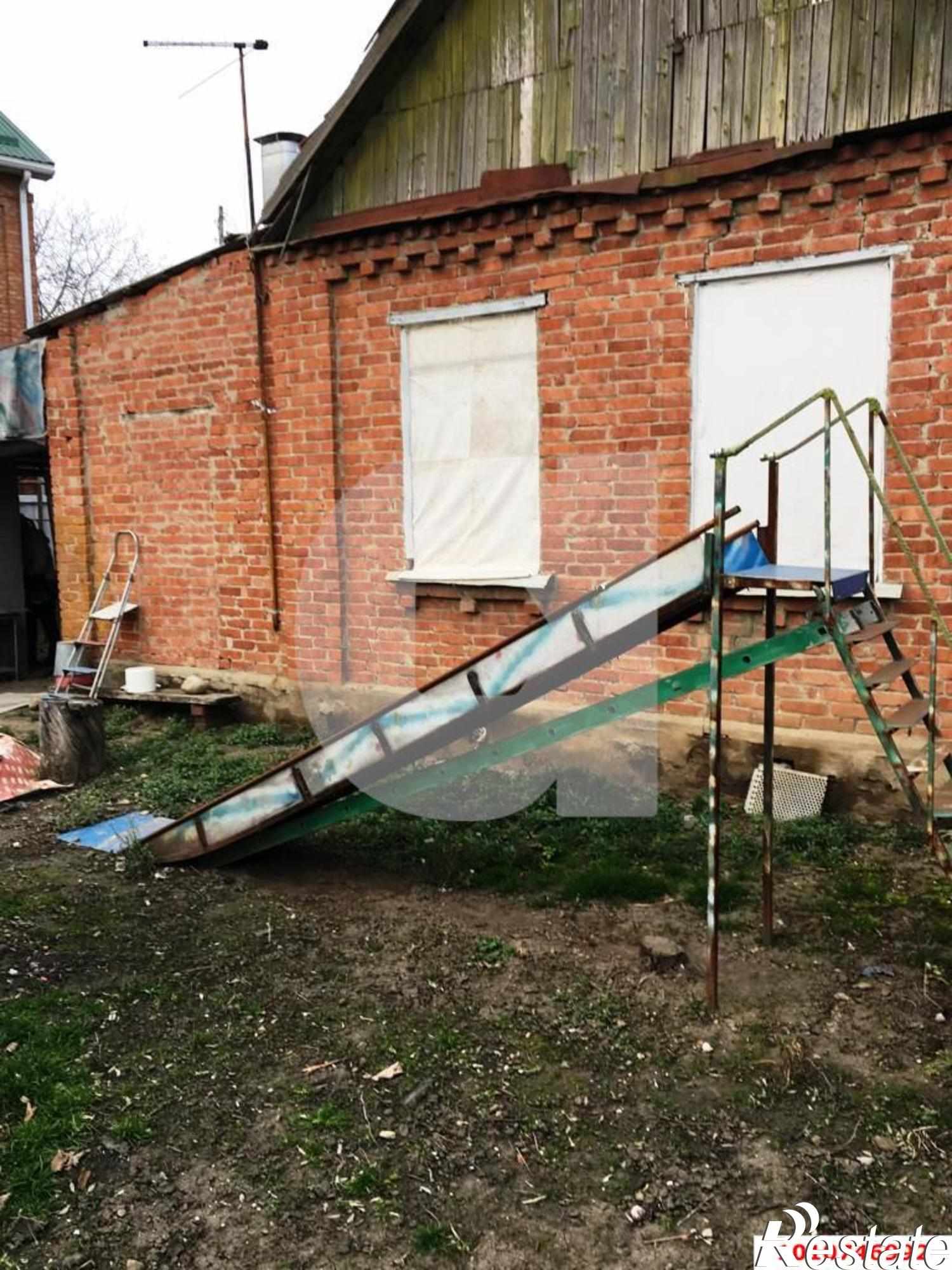Купить дачу, дом, коттедж за 10 800 000 рублей на 9 Мая, 41