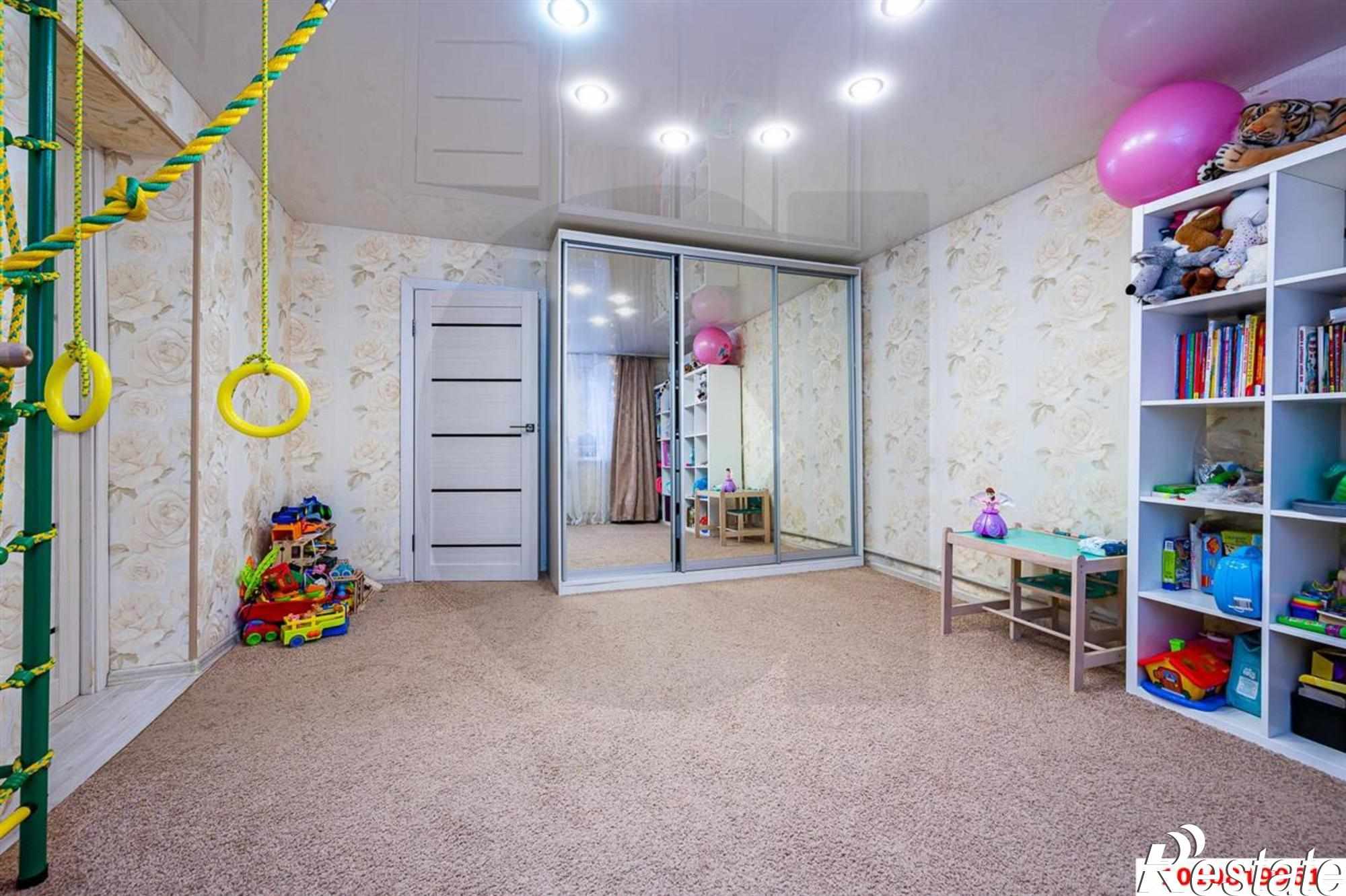 Купить дачу, дом, коттедж за 7 199 000 рублей на Минская, 8
