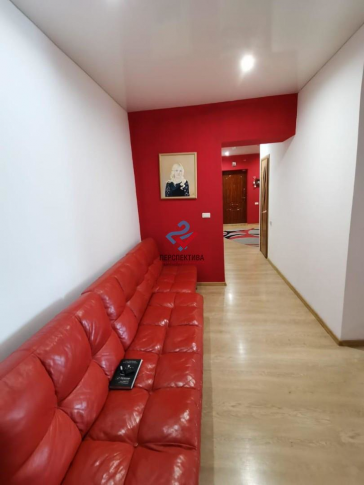 4-комн квартира улица Пушкина, 45
