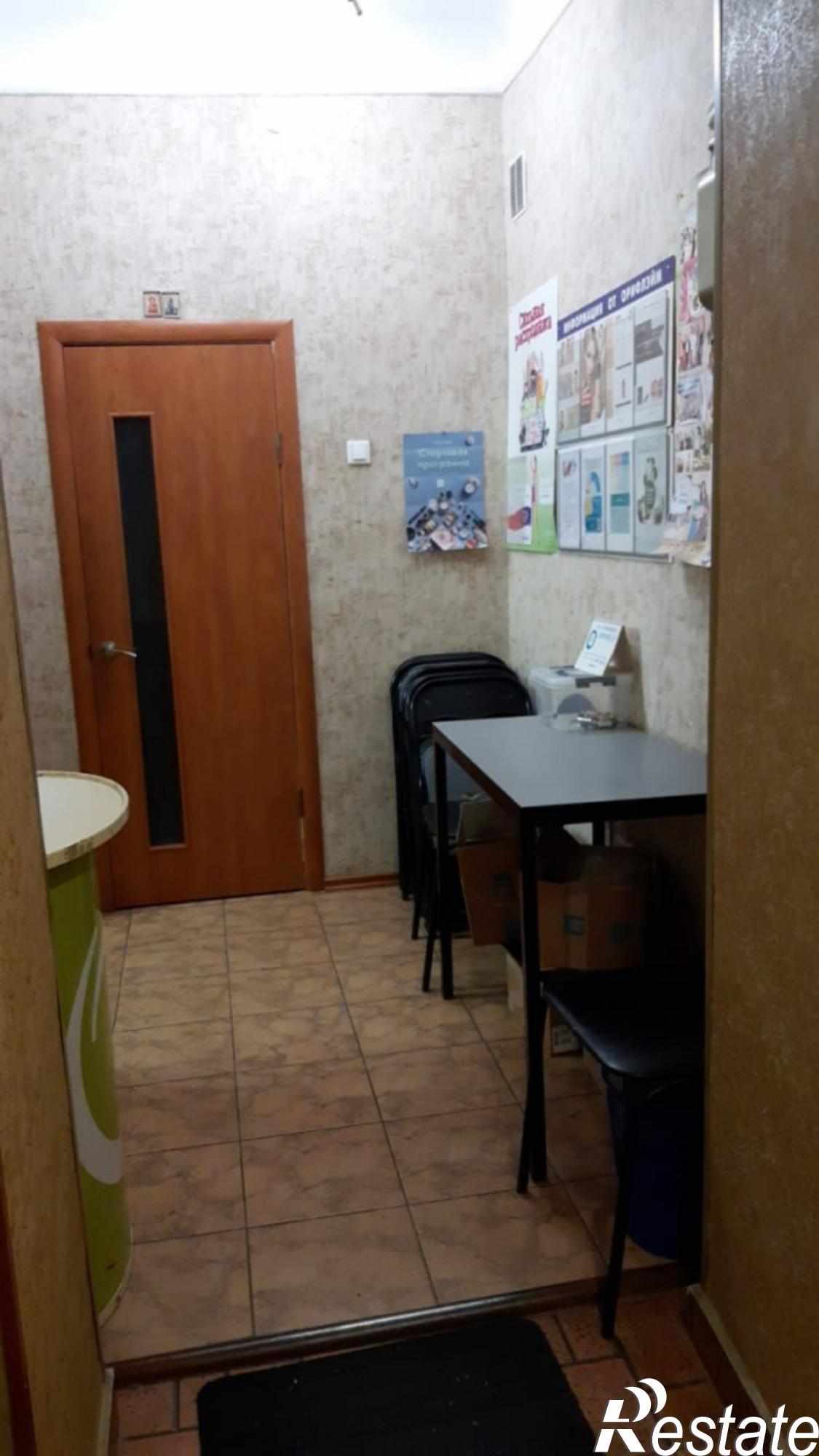 Купить квартиру за 3 150 000 рублей на Короленко ул, 4