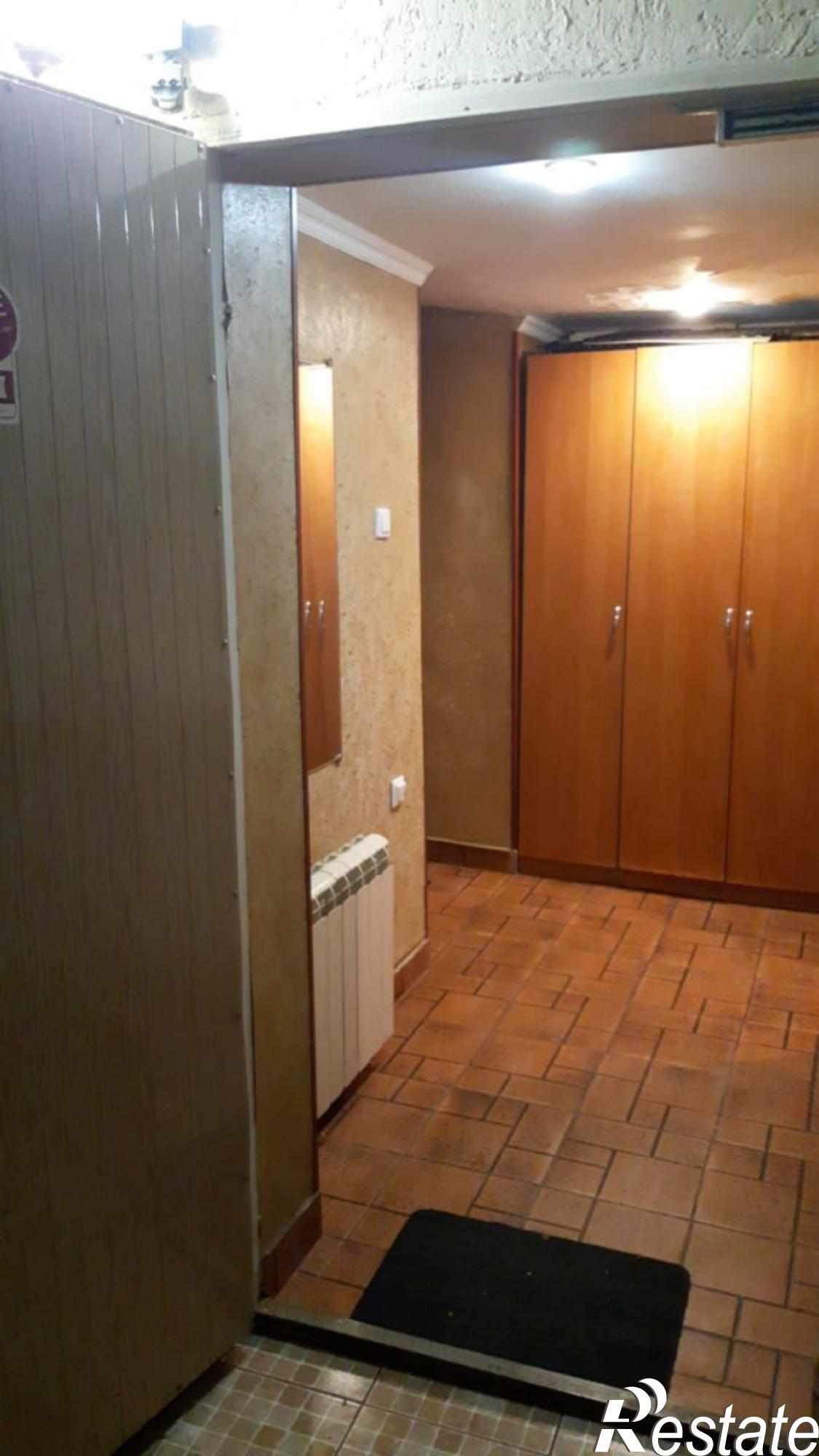 Купить квартиру за 3 150 000 рублей на Короленко ул, 4