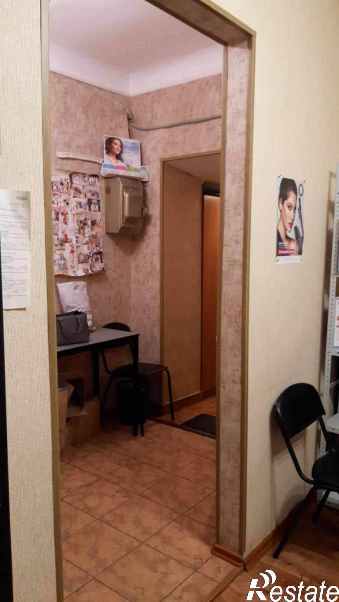 Купить квартиру за 3 150 000 рублей на Короленко ул, 4