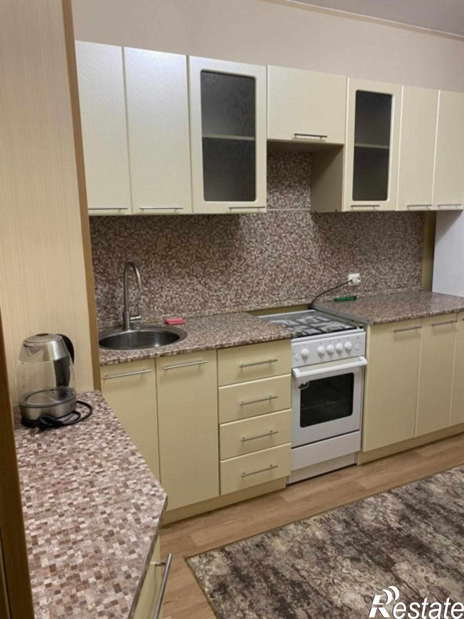Сдать квартиру за 16 000 рублей на Фатьянова ул, 20