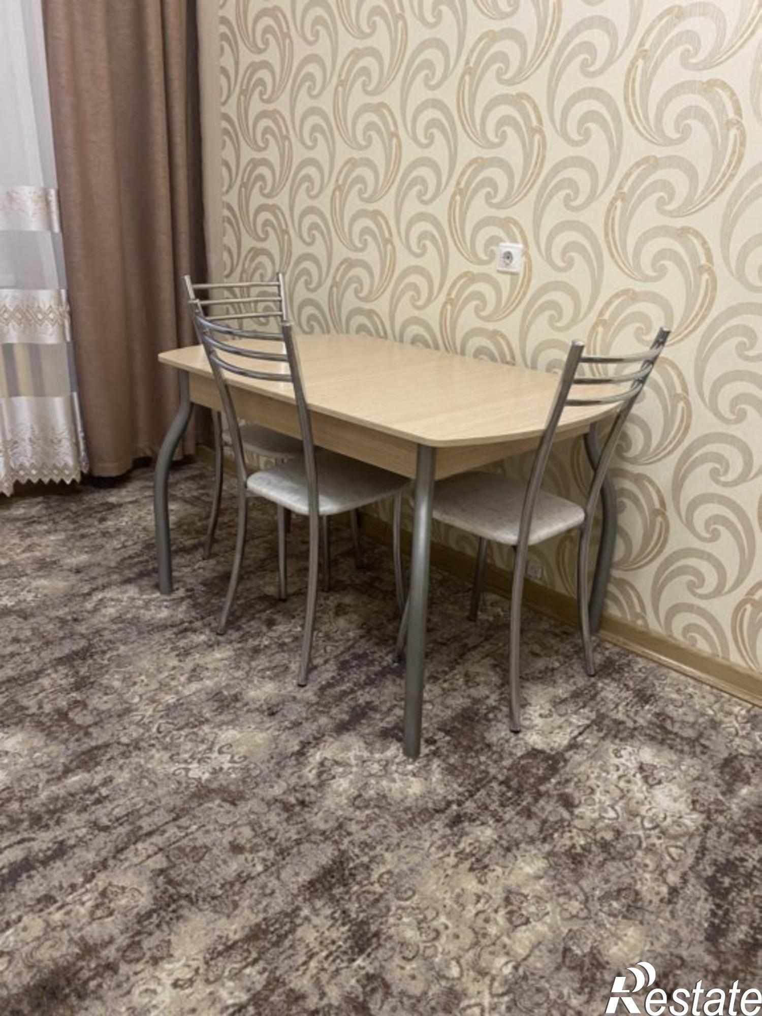 Сдать квартиру за 16 000 рублей на Фатьянова ул, 20