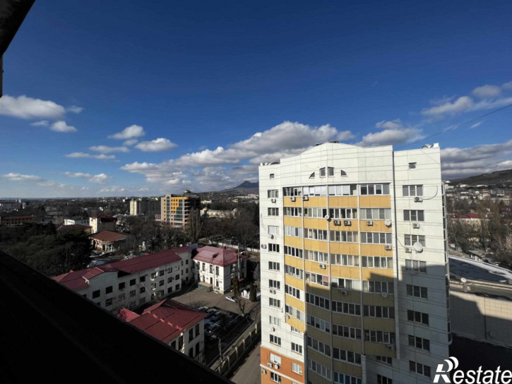 2-комн квартира Дунаевского ул, 1к2