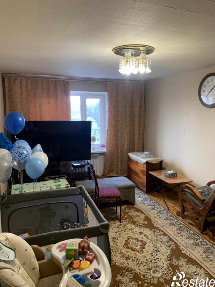 3-комн квартира Кочубея ул, 23